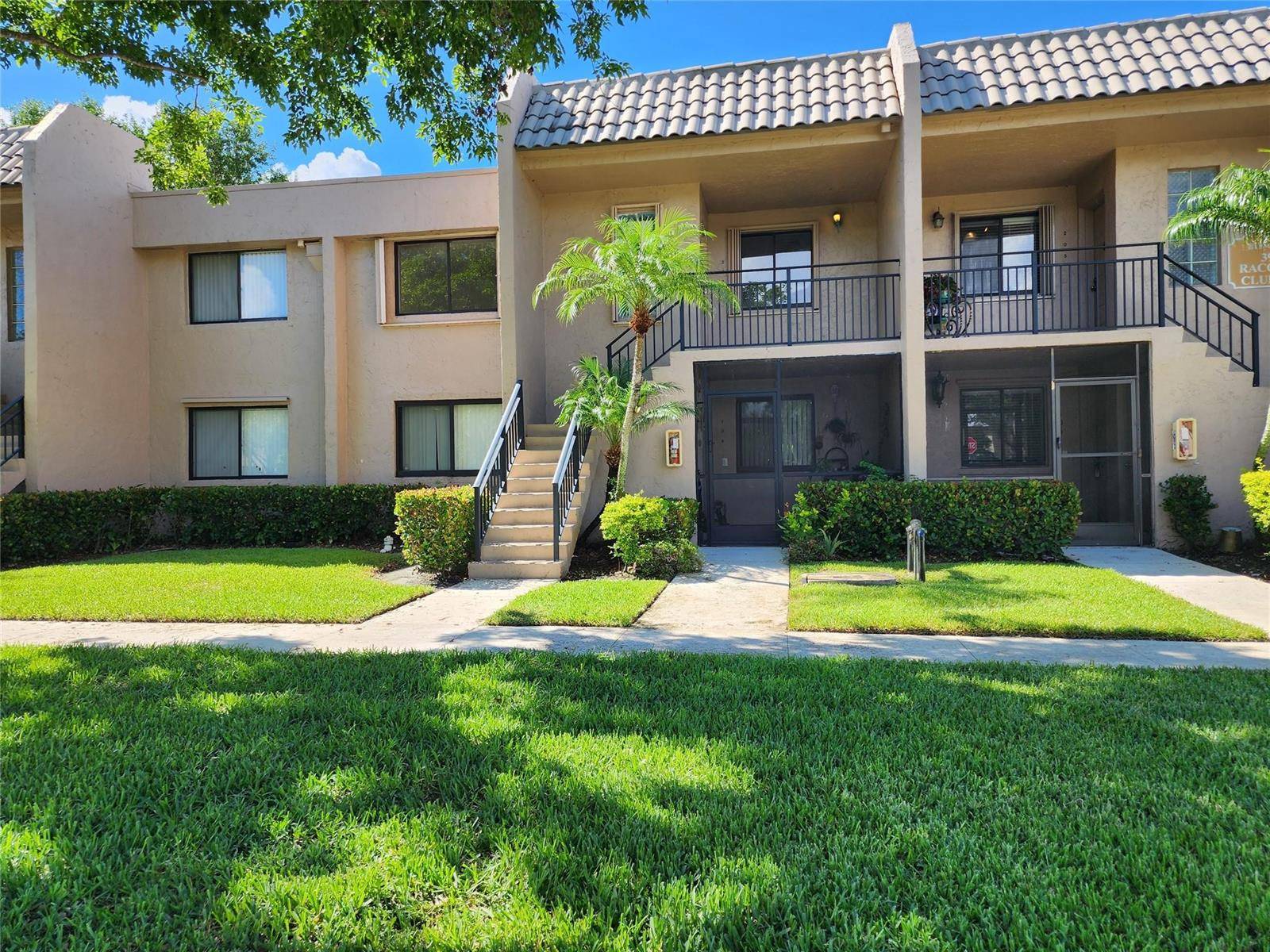 390 Racquet ClubWeston - picture