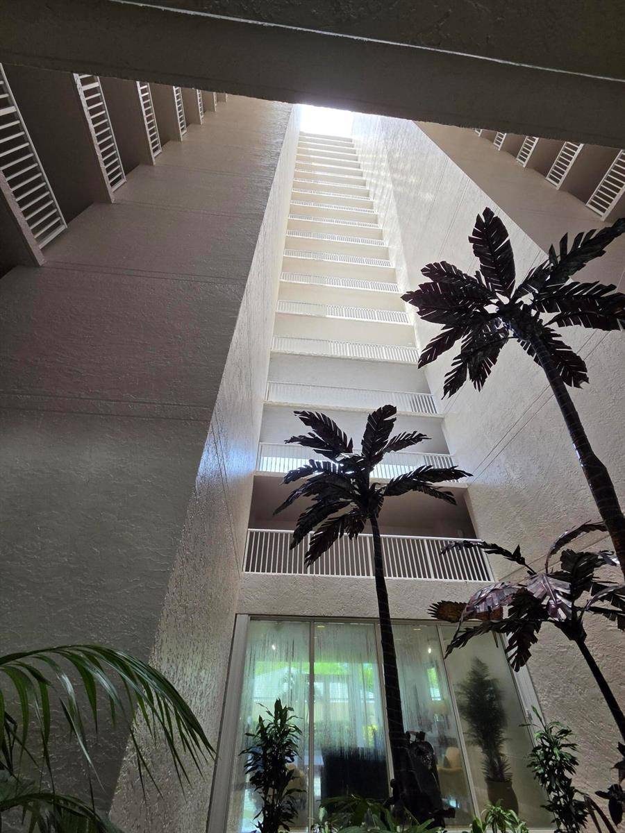 5049 N Highway A1aFort Pierce - SEABREEZE AT ATLANTIC VIEW,ATLANTIC VIEW condo unit 602 - picture