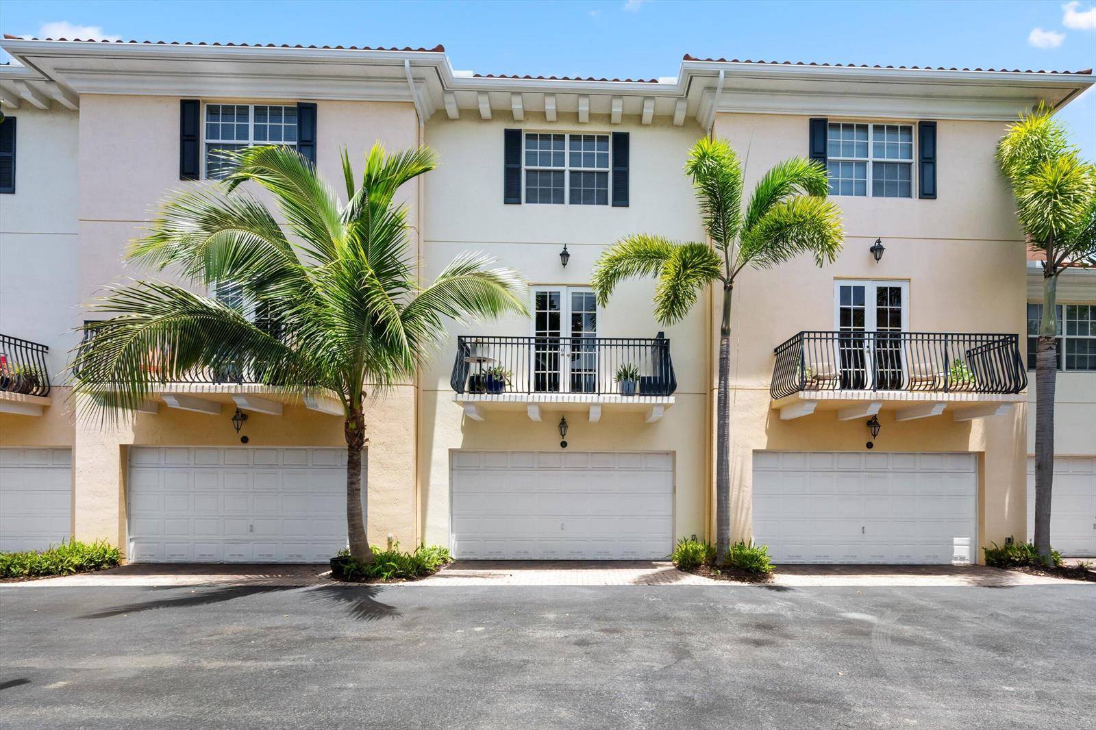 2502 N Dixie - COURTYARDS OF LAKE WORTH 2,Courtyards Lake Wort condo unit 52 - picture