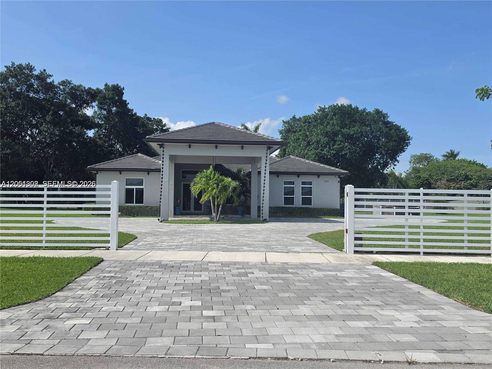 17575 SW 280 TH STHomestead - picture