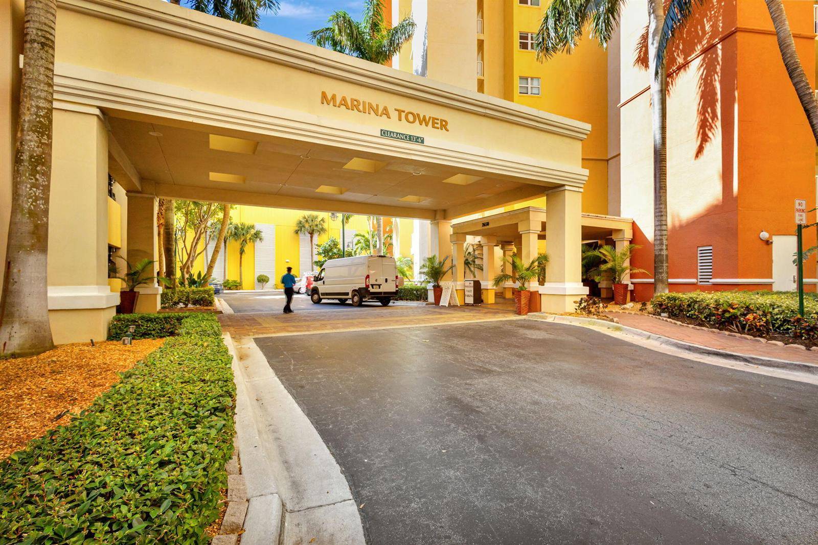 2650 Lake ShoreRiviera Beach - Condo condo unit 1005 - picture
