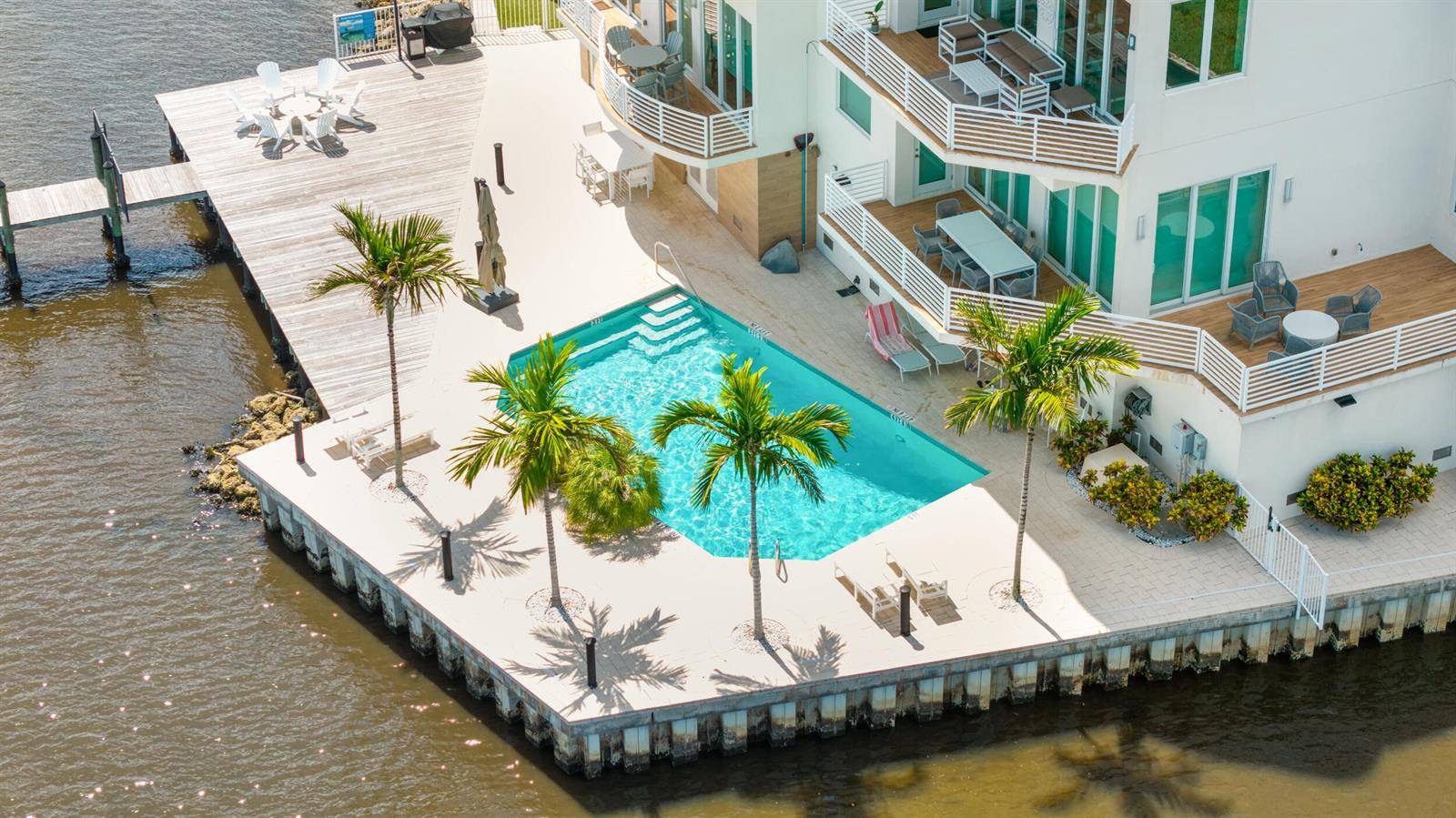 55 SE SeminoleStuart - RIVER HOUSE STUART A COND condo unit A - picture