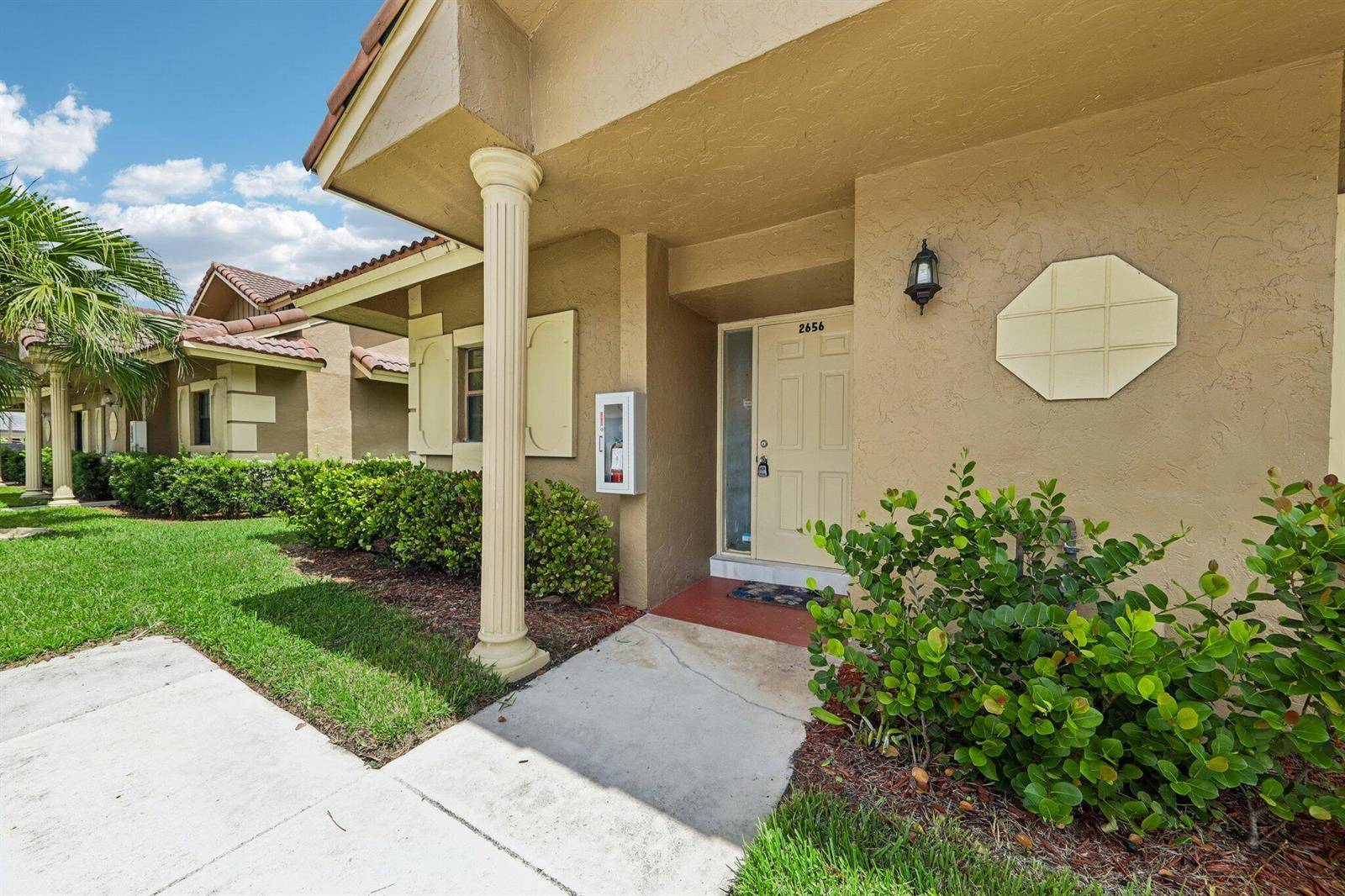 2656 RiversideCoral Springs - CORAL SPRINGS ESTATE TOWNH,CORAL SPRINGS ESTATE condo unit 2656 - picture