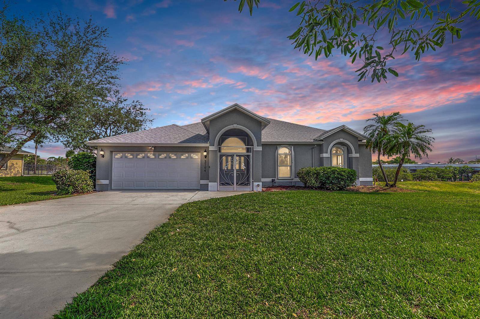 2704 SE EaglePort St. Lucie - picture