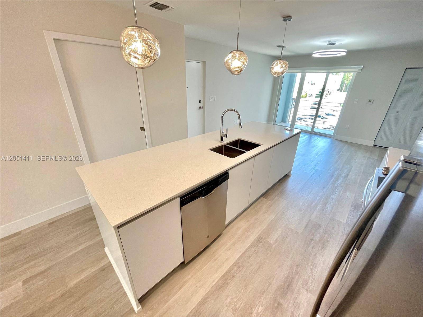 2535 NE 193rd StMiami - Condo 1-4 Stories,Condo condo unit 3212 - picture