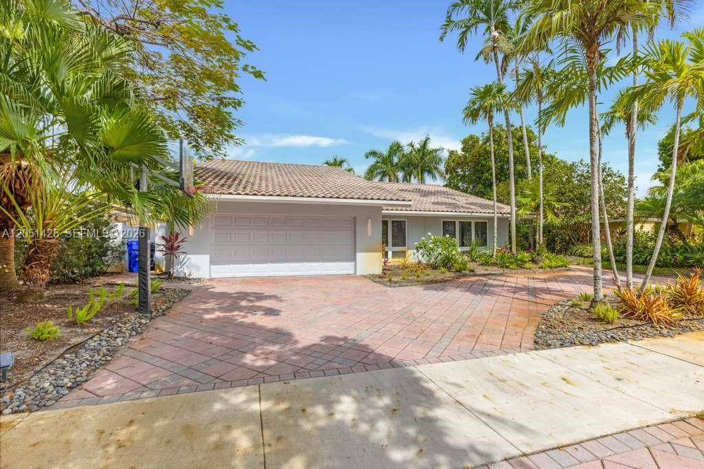 3520 N 32nd TerHollywood - picture