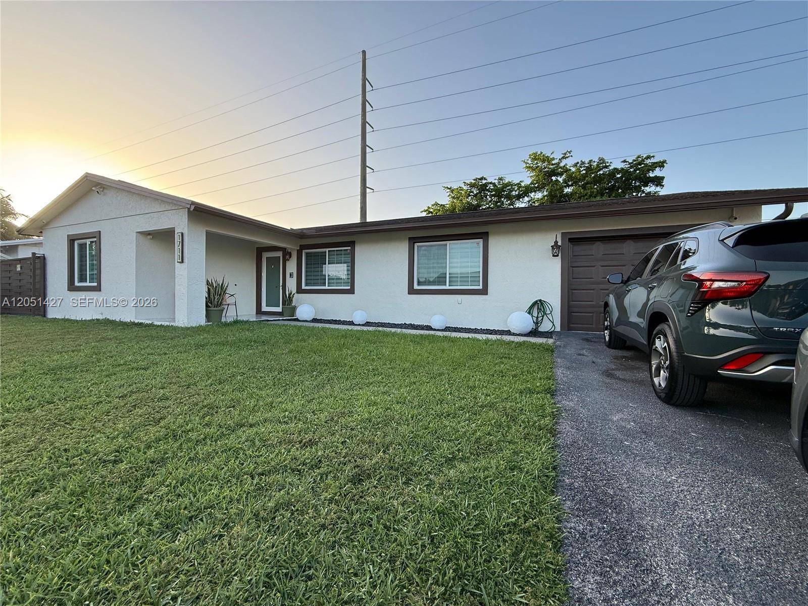 1711 N Anhinga LnHomestead - picture