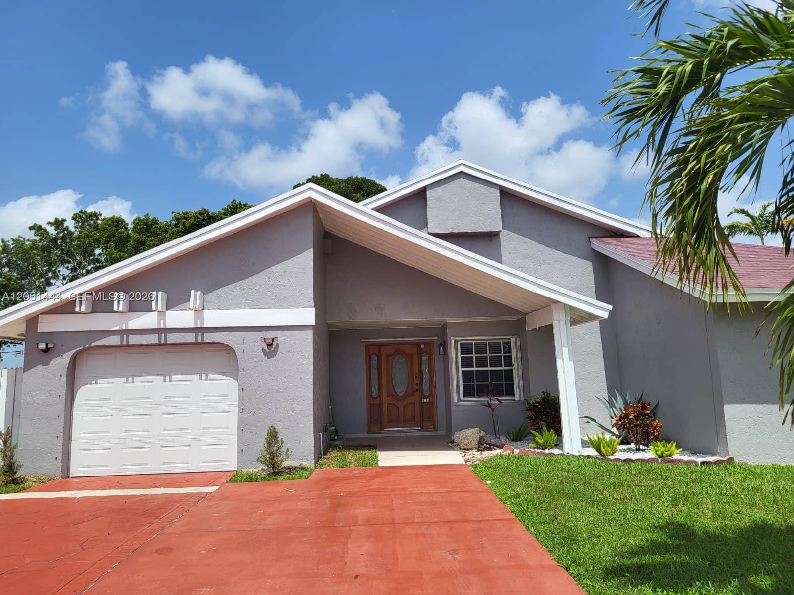 6760 SW 156th CtMiami - picture