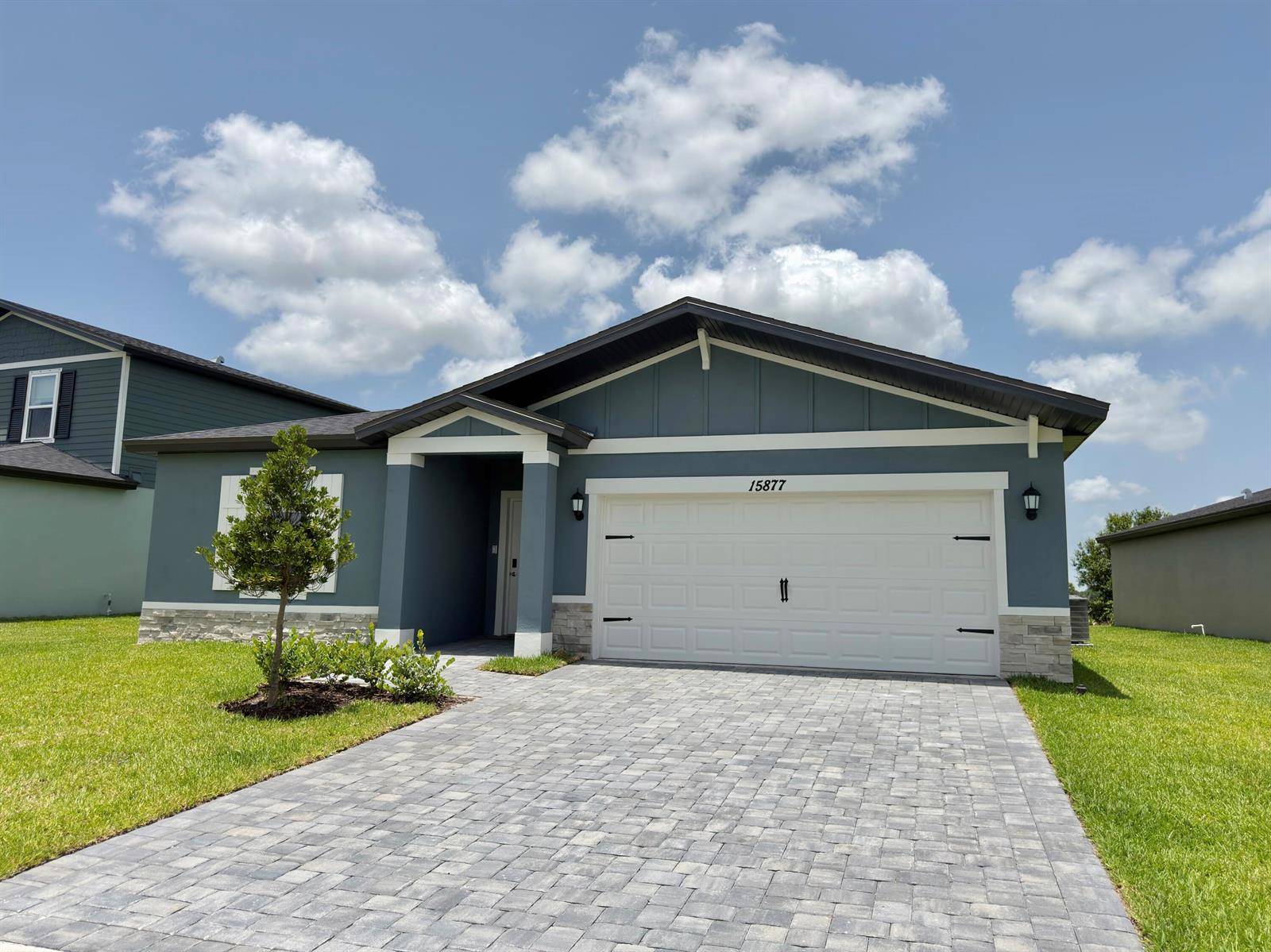 15877 SW Vine - picture