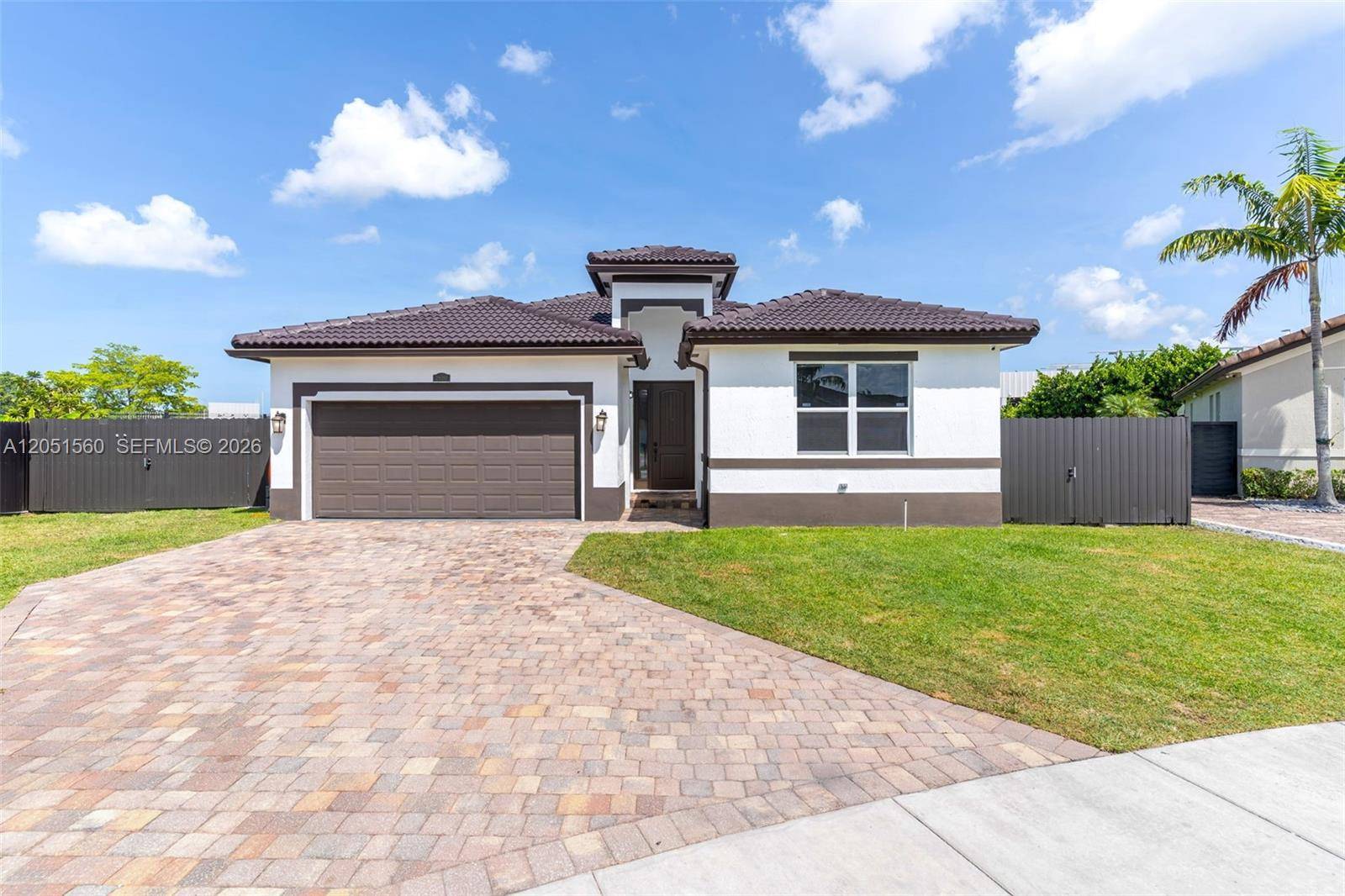 28381 SW 128th PlHomestead - picture