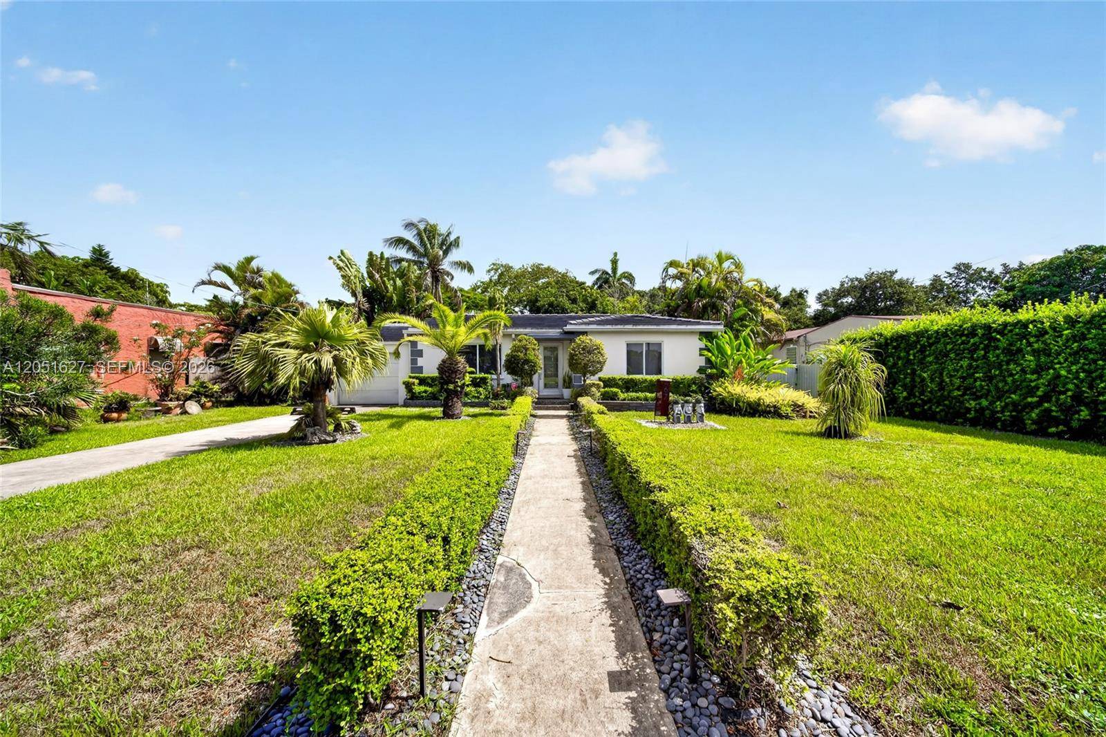 467 NE 129th StNorth Miami - picture