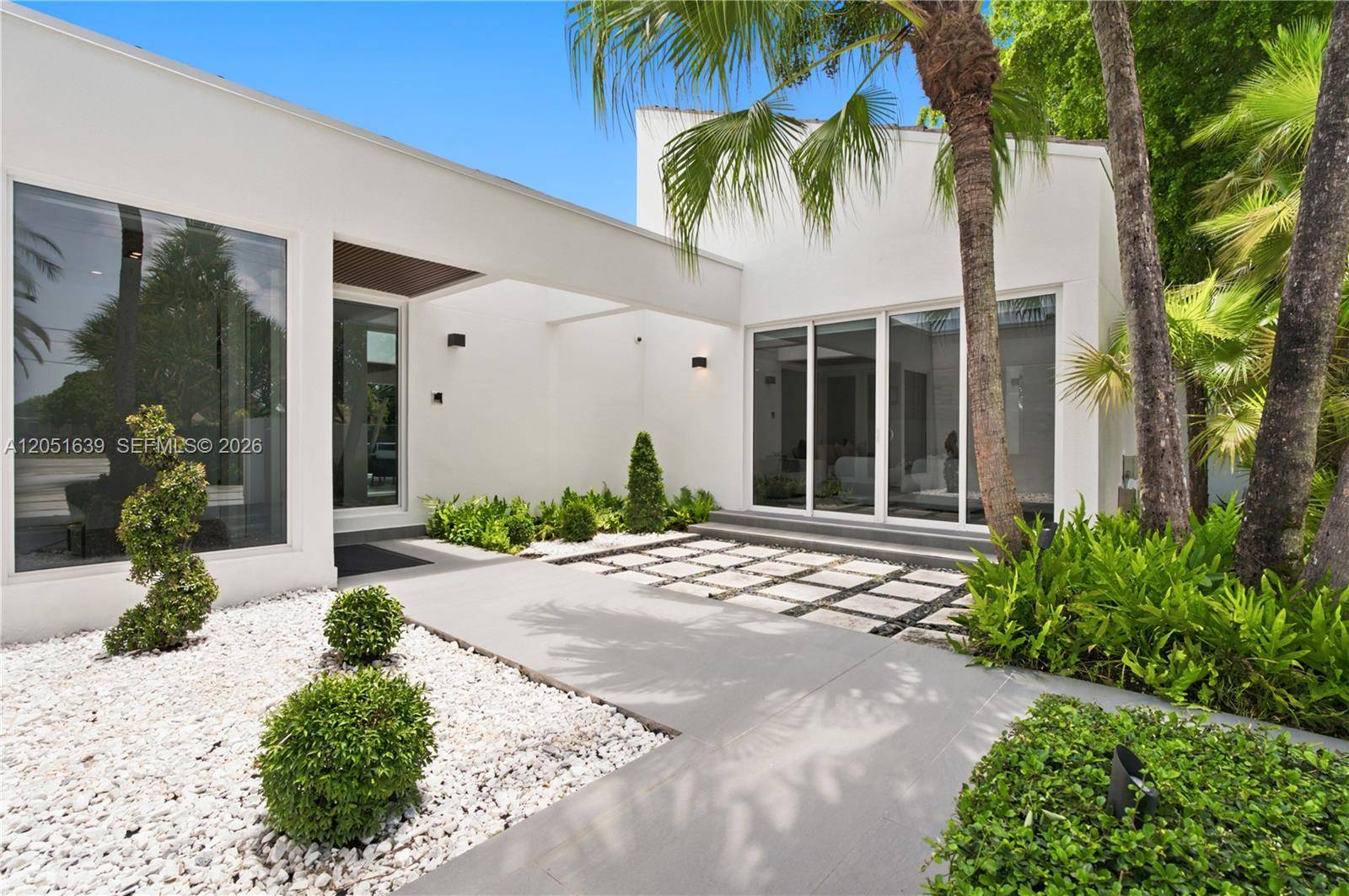 10420 SW 64th StMiami - picture