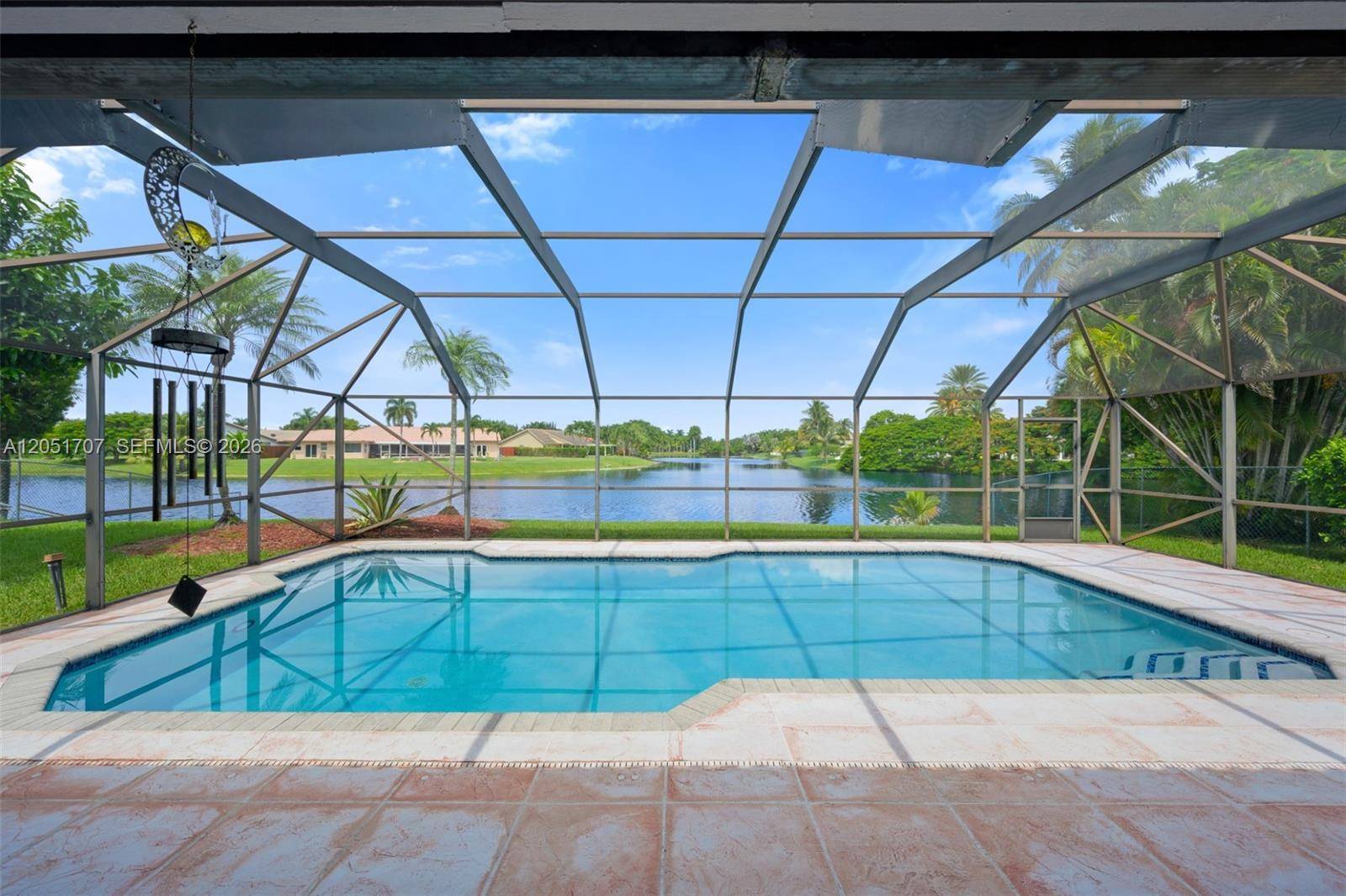 5521 Hawkes Bluff AveDavie - picture
