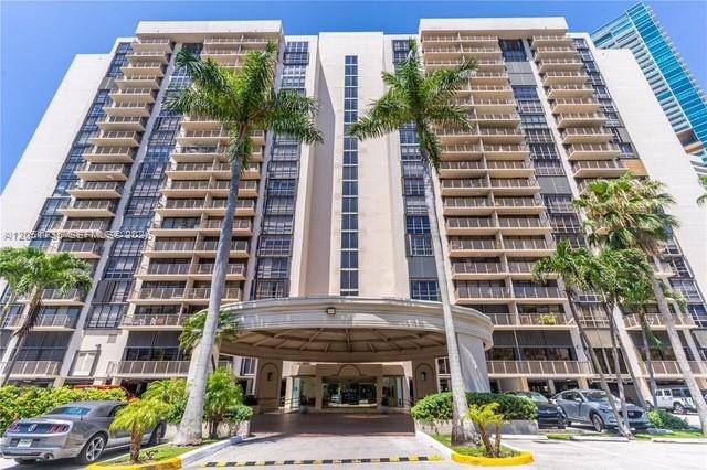 1450 Brickell Bay DrMiami - COSTA BELLA CONDO condo unit 801 - picture