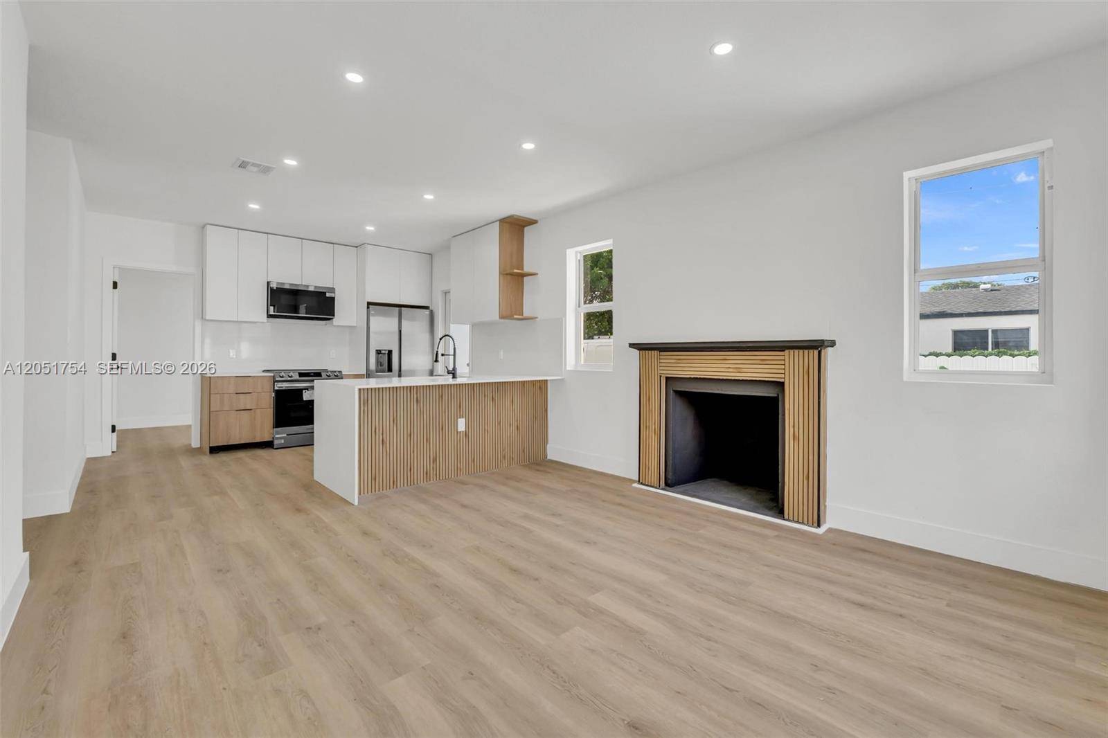 5364 NW 29th AveMiami - picture