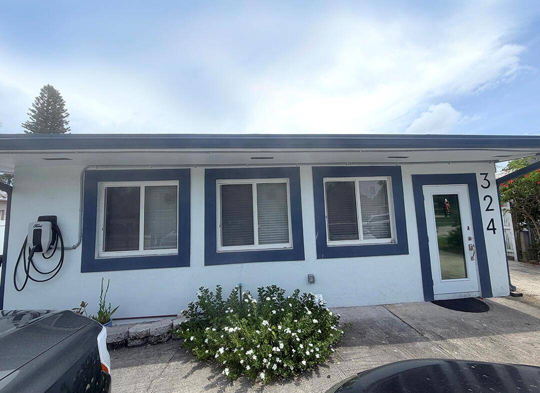 324 SW 22ndFort Lauderdale - FOURTH ADD TO LAUDERDALE R condo unit Unit A - picture