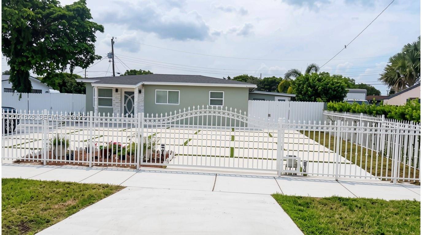 3251 NW 177th TerMiami Gardens - picture