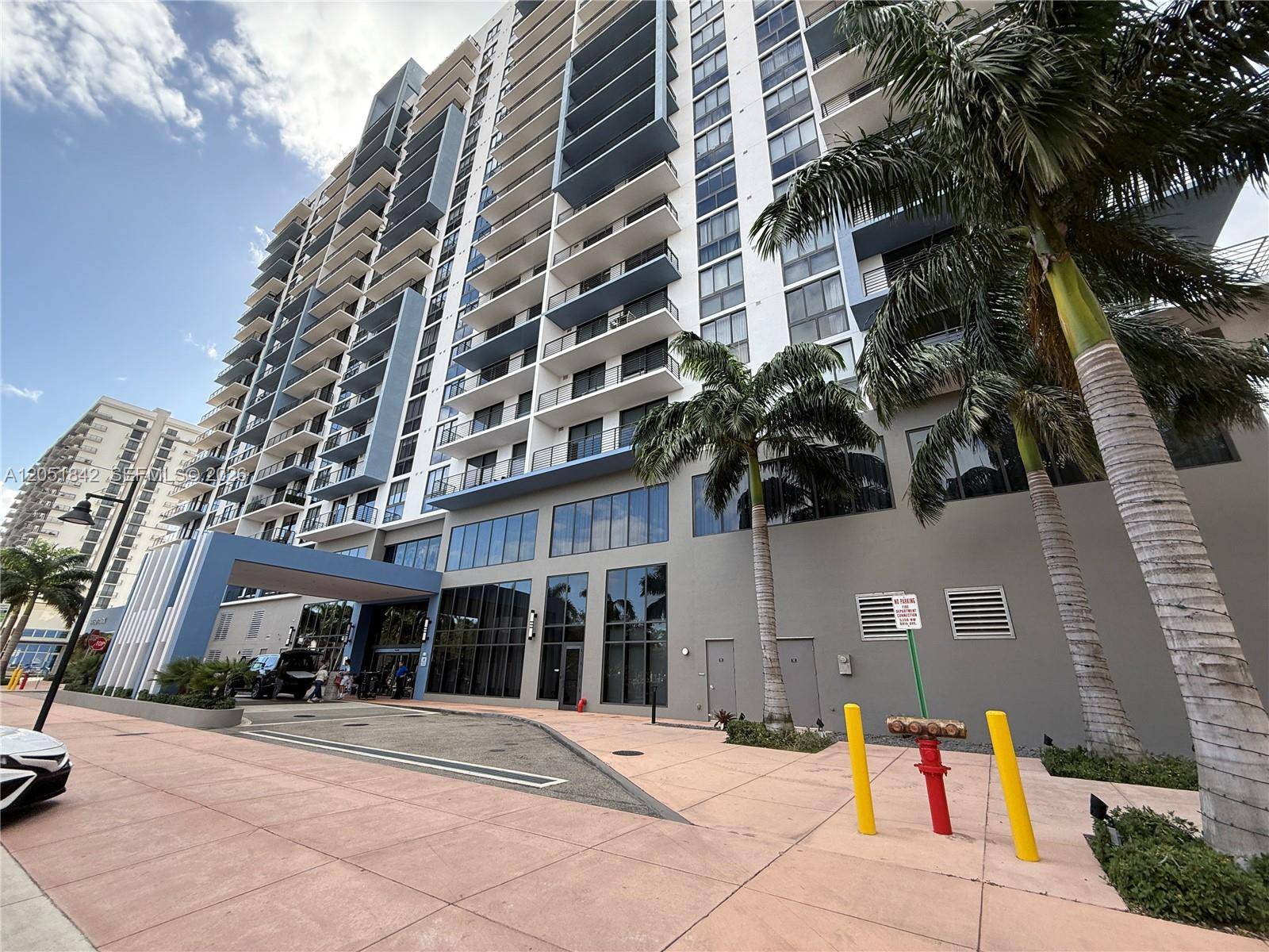5350 NW 84th AveDoral - Condo 5+ Stories,Condo condo unit 1001 - picture