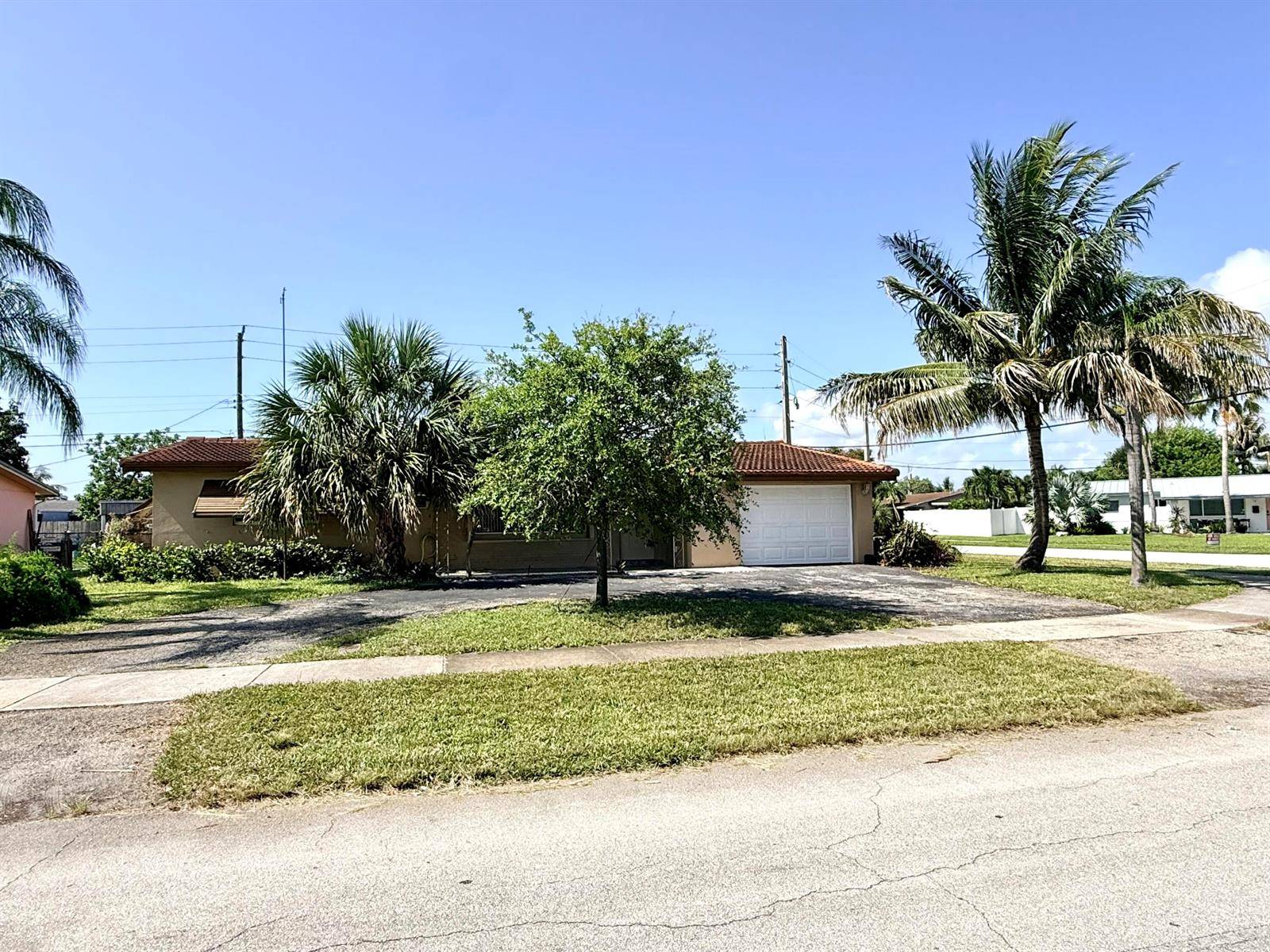 118 SE 10thDeerfield Beach - picture