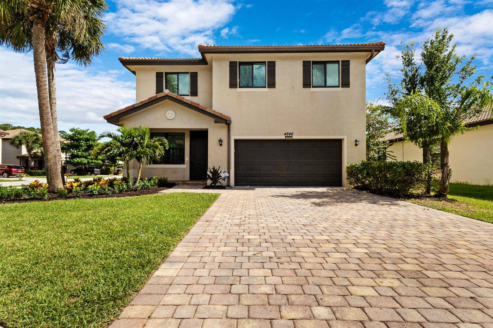 4846 Pond Pine - picture