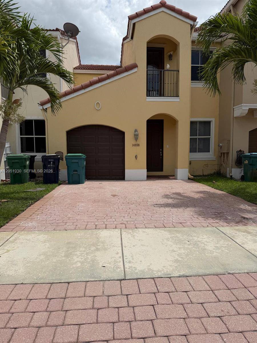 14958 SW 41st LnMiami - Townhouse/Villa-Annual,Townhouse condo unit 14958 - picture