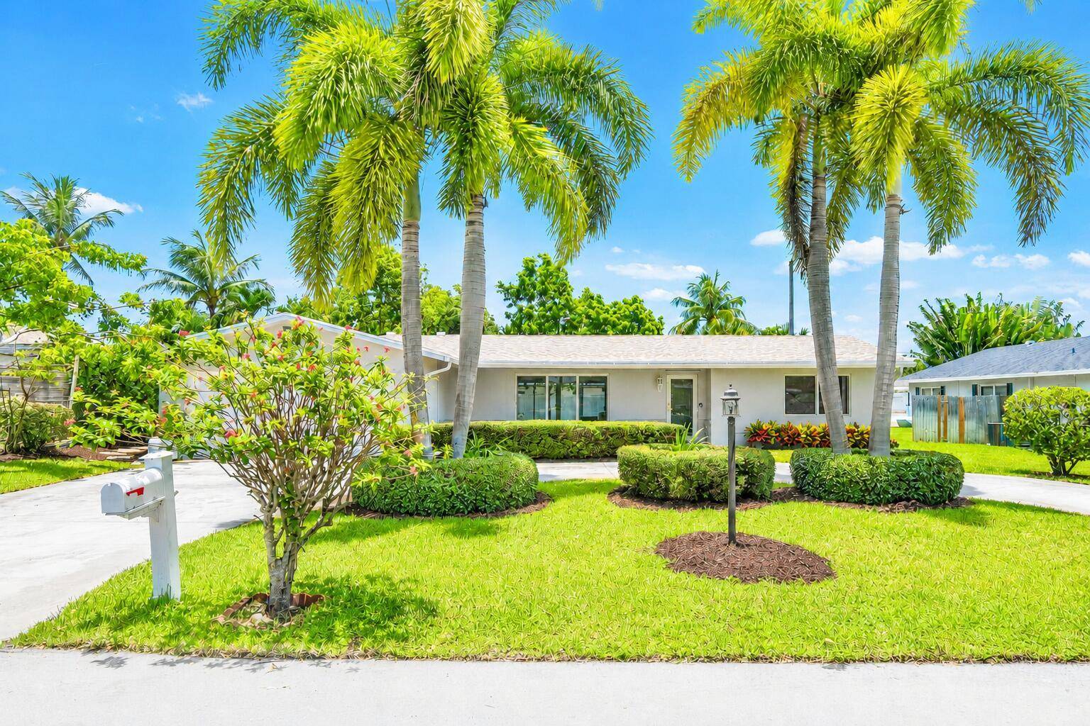 723 SW 27thBoynton Beach - picture