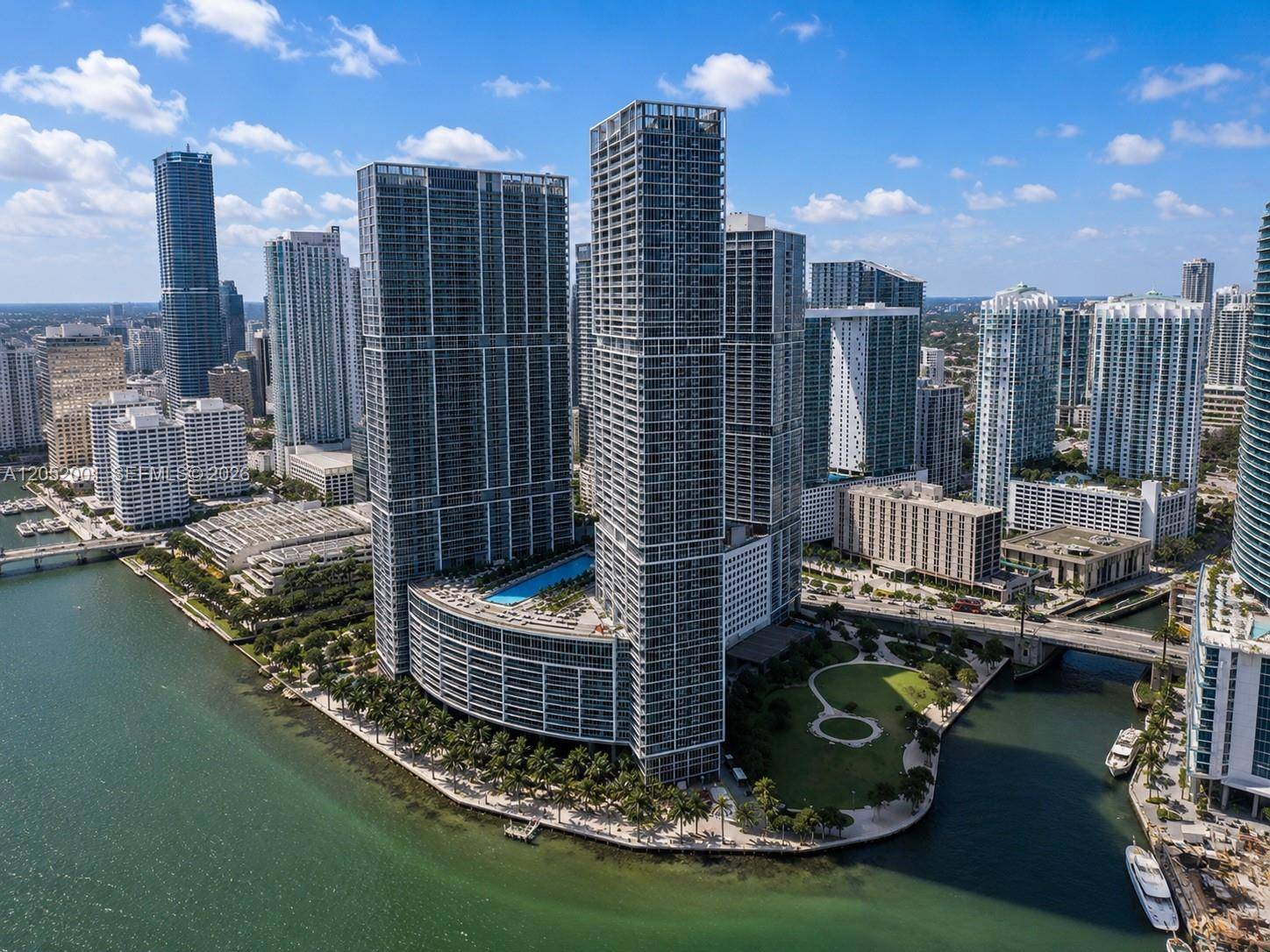 475 Brickell AveMiami - ICONBRICKELL CONDO NO 1 condo unit 3207 - picture