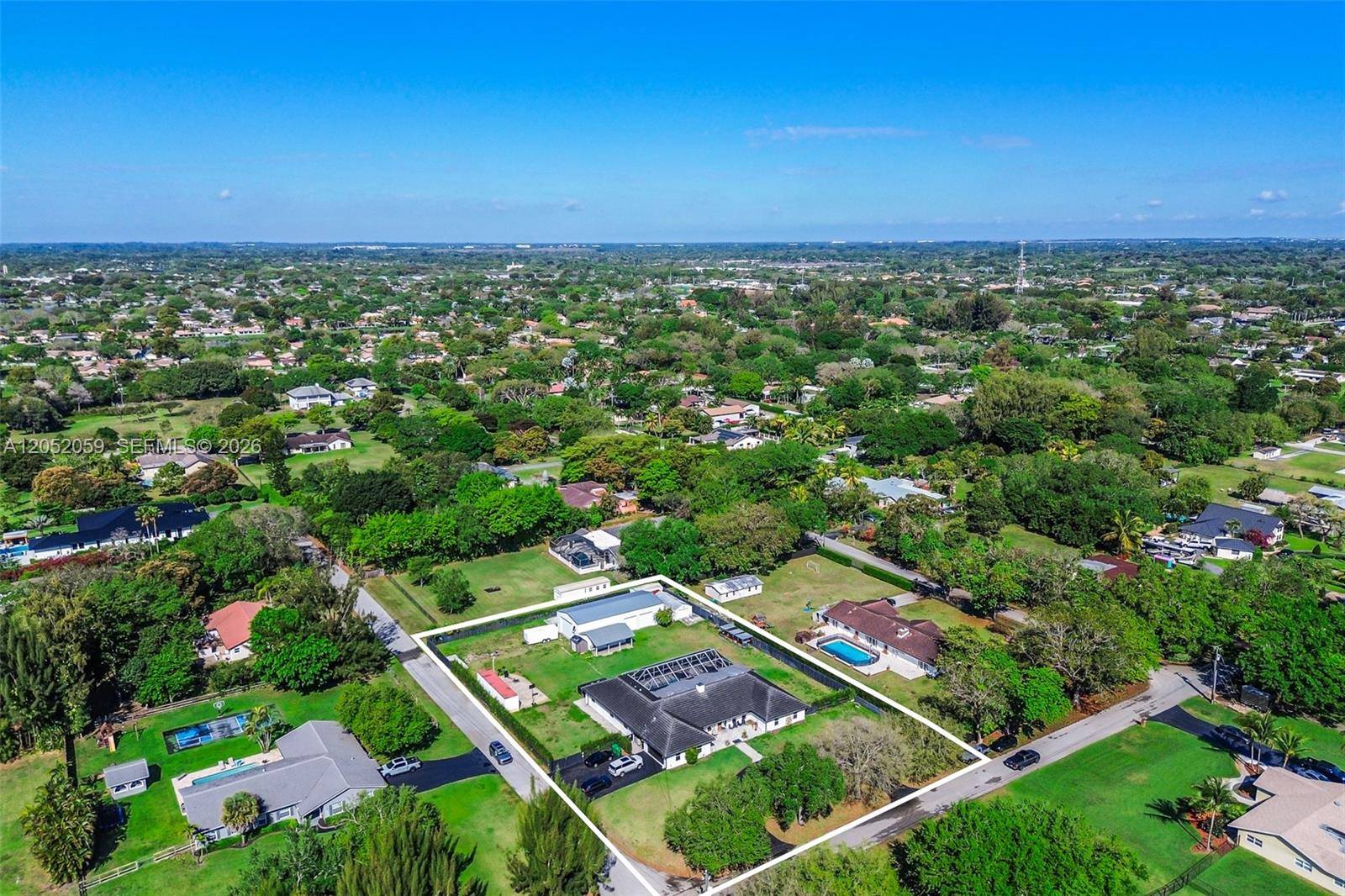 5431 SW 109th AveDavie - picture
