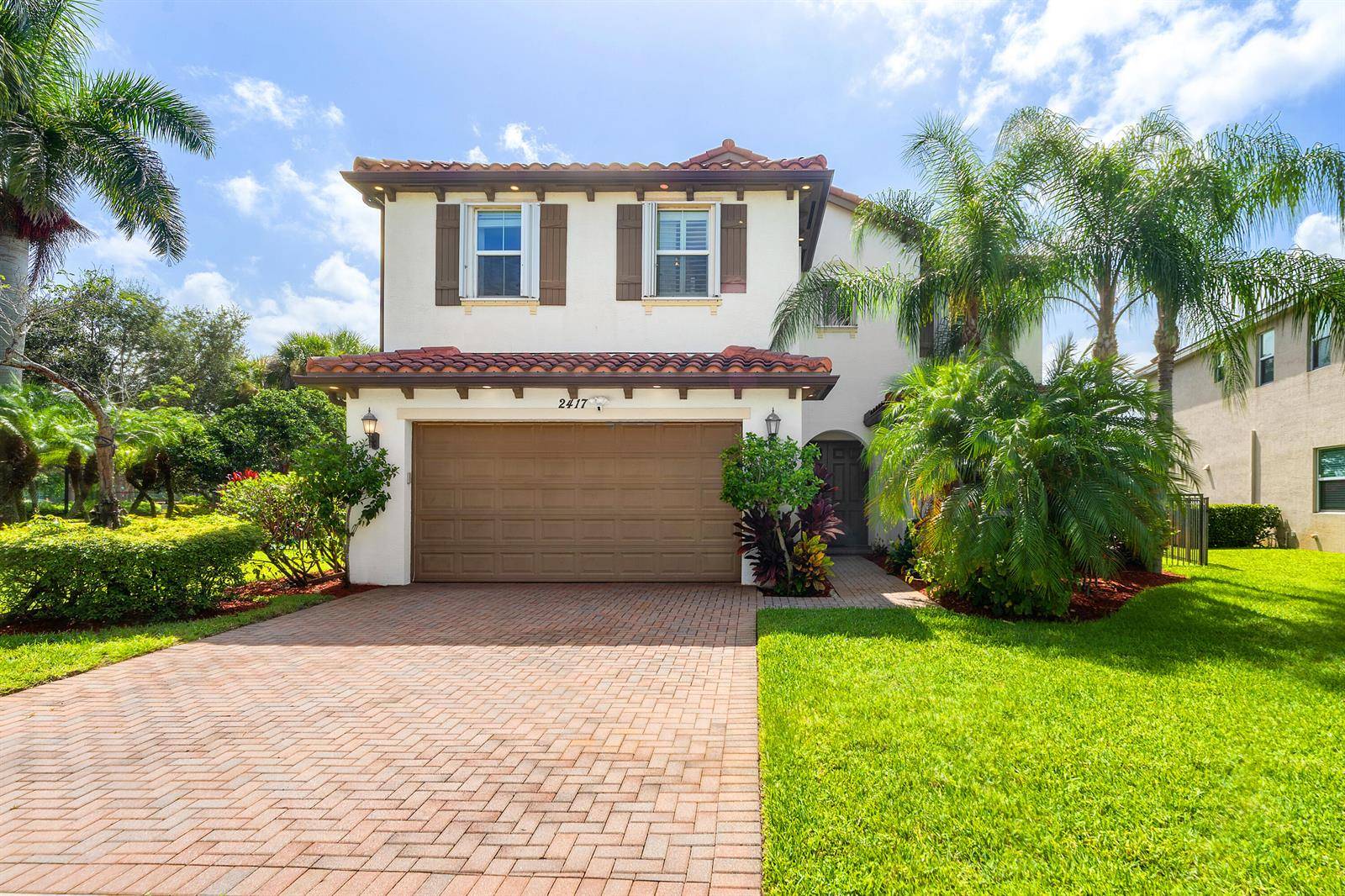 2417 BellarosaRoyal Palm Beach - picture