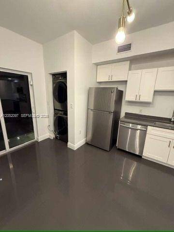 5131 NW 5th AveMiami - picture