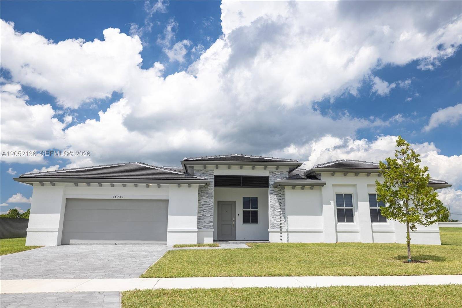 29101 SW 167th CtHomestead - picture