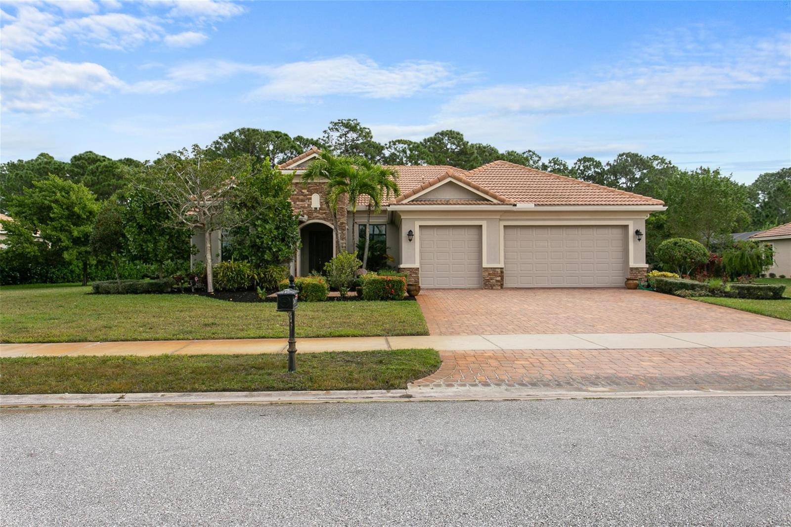 3477 SW WestoverPalm City - picture