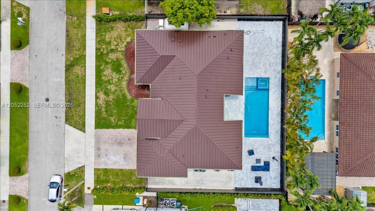16234 SW 48th TerMiami - picture