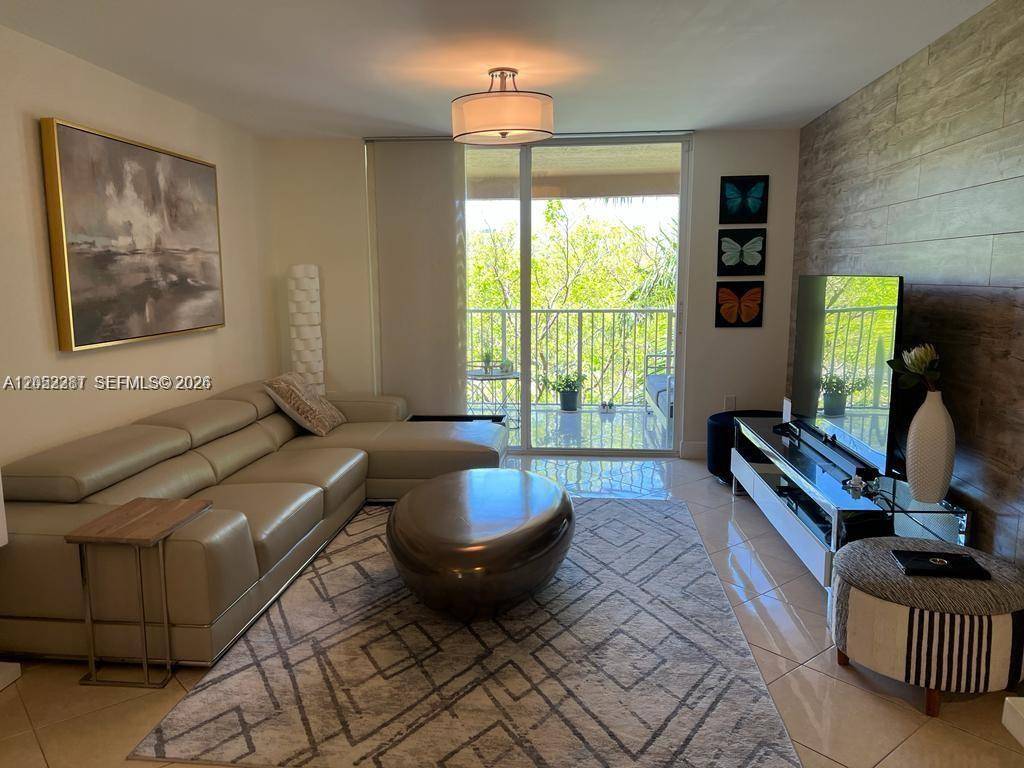 19901 E Country Club DrAventura - YACHT CLUB AT AVENTURA,YACHT CLUB condo unit 2505 - picture