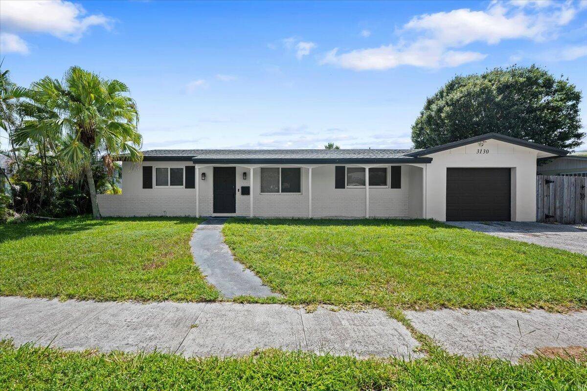 3130 CapriPalm Beach Gardens - picture