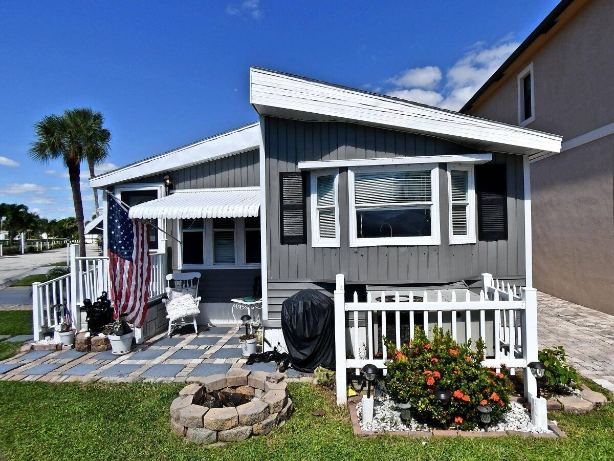10725 S OceanJensen Beach - HOLIDAY OUT AT ST LUCIE SE,Holiday Out condo unit 463 - picture