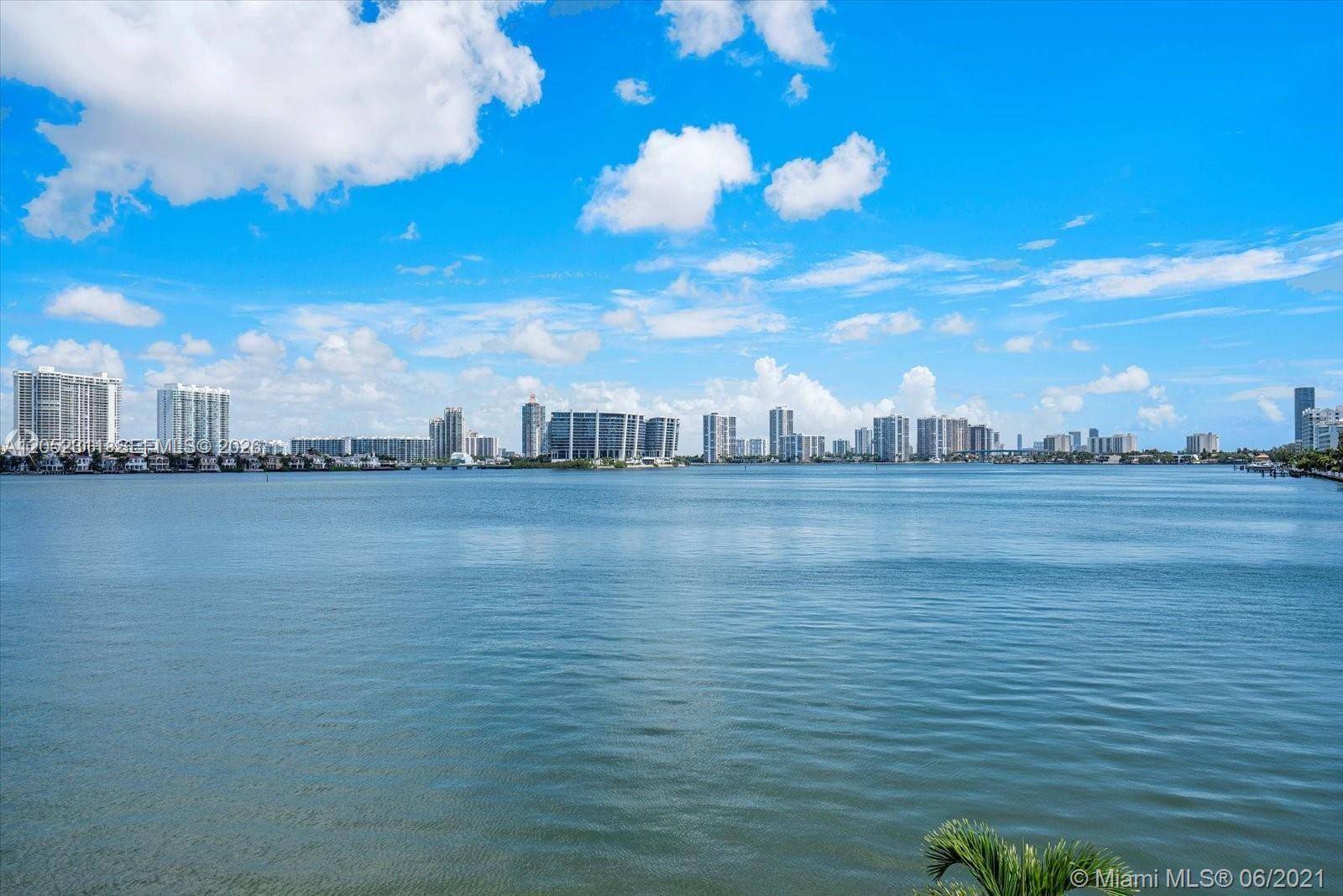251 174th StSunny Isles Beach - WINSTON TOWERS 200 condo unit 602 - picture