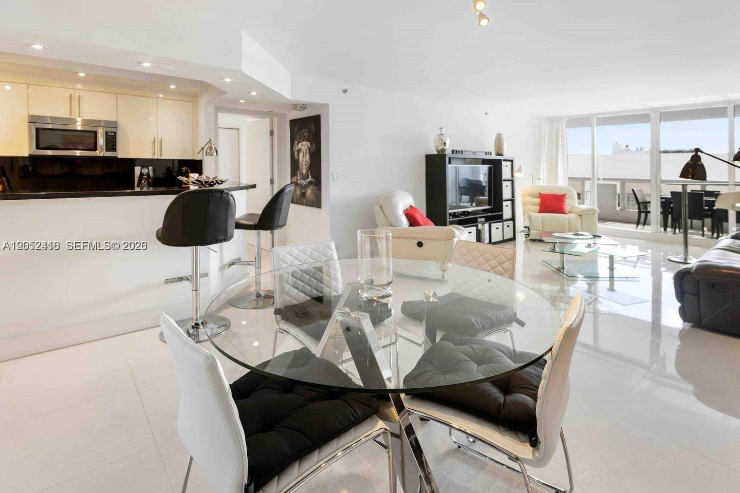 1717 N Bayshore DrMiami - THE GRAND FKA VENETIA condo unit A-3642 - picture