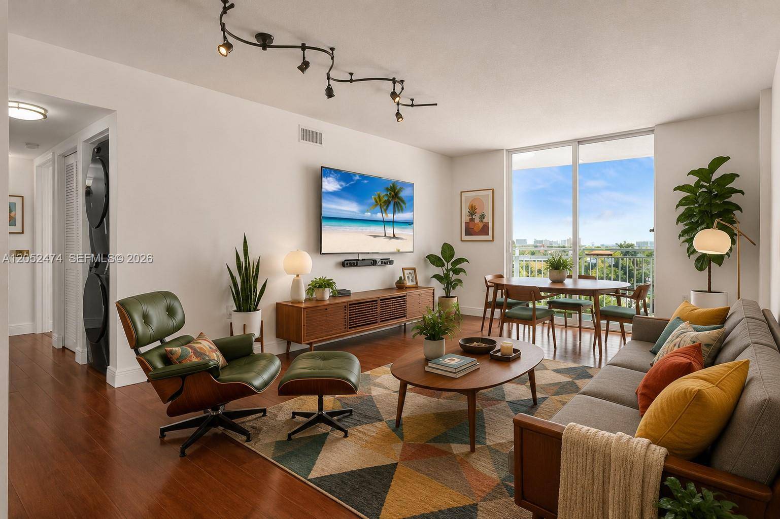 60 NW 37th AveMiami - DOUGLAS PLACE CONDO condo unit 608 - picture