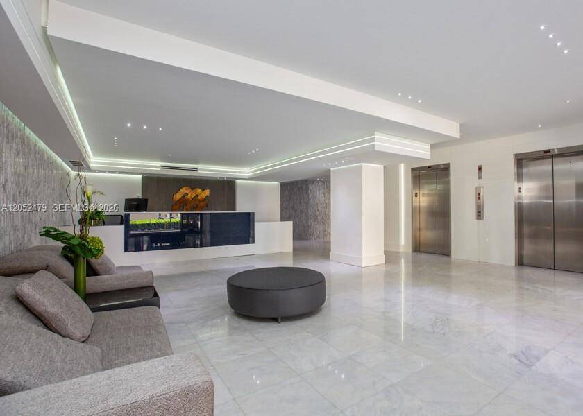 6423 Collins AveMiami Beach - MAR DEL PLATA CONDO condo unit 809 - picture