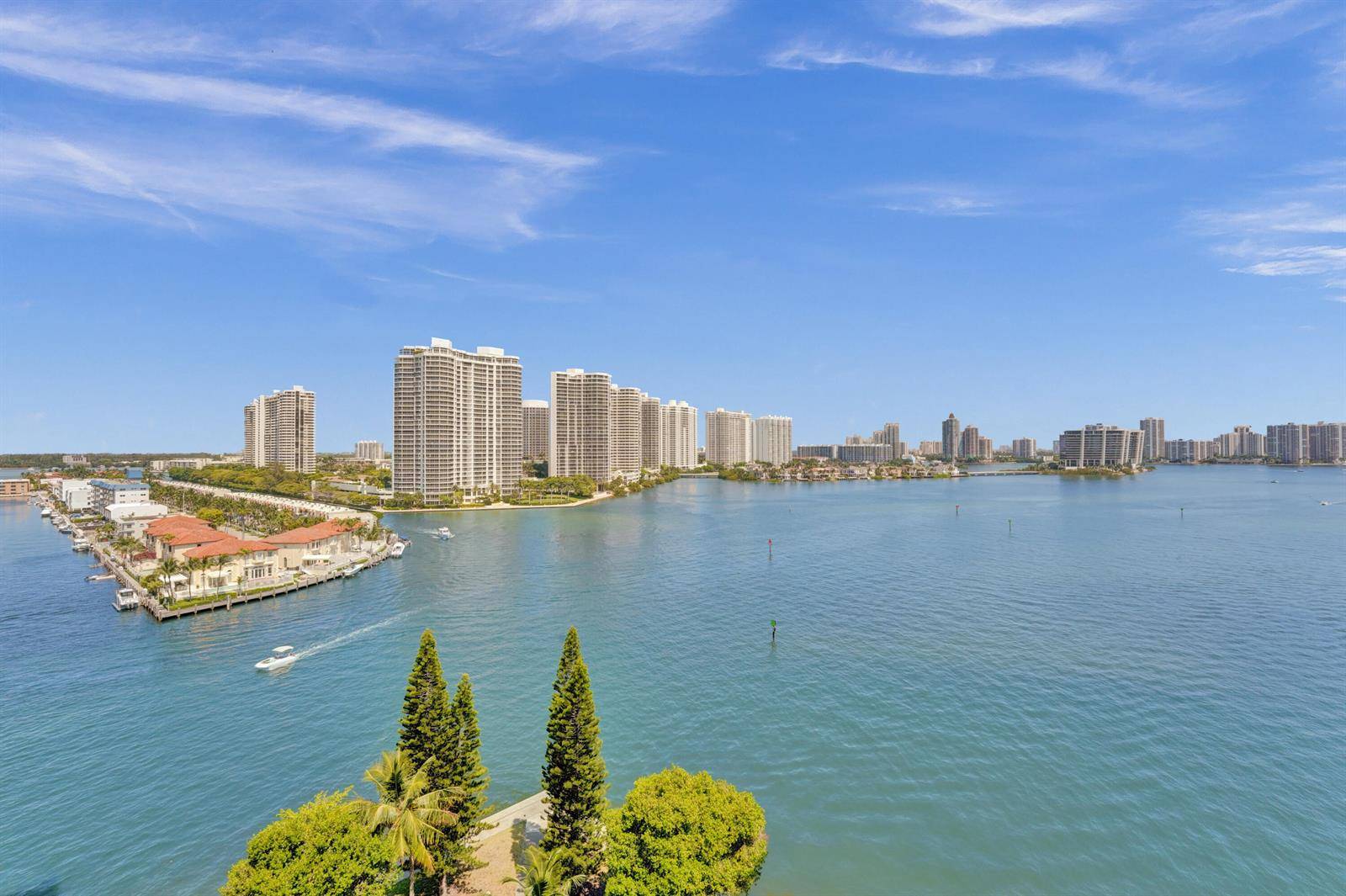 301 174thSunny Isles Beach - Winston Towers 500 condo unit 1401 - picture