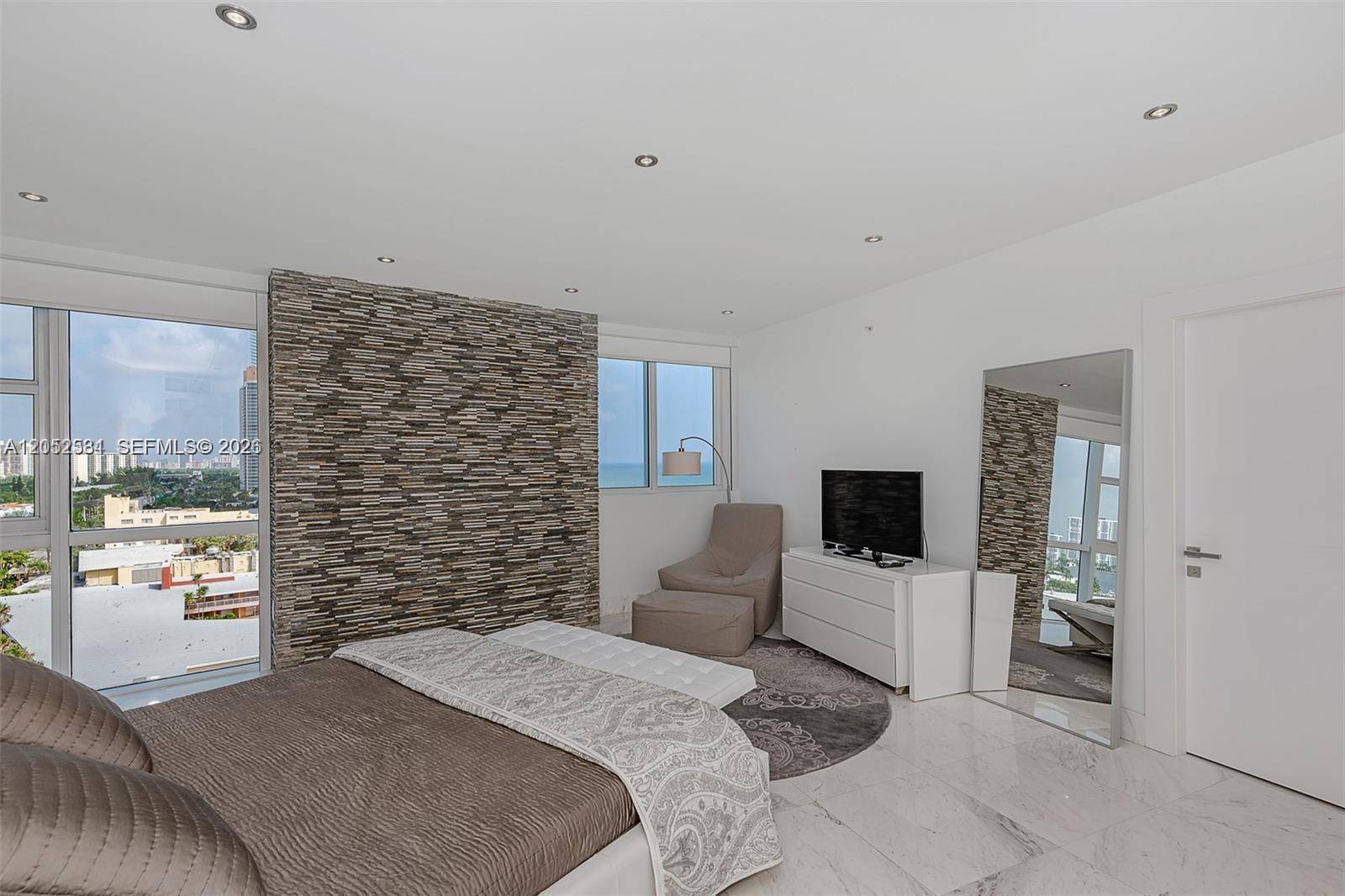 18201 Collins AveSunny Isles Beach - TRUMP ROYALE CONDO condo unit 1101 - picture