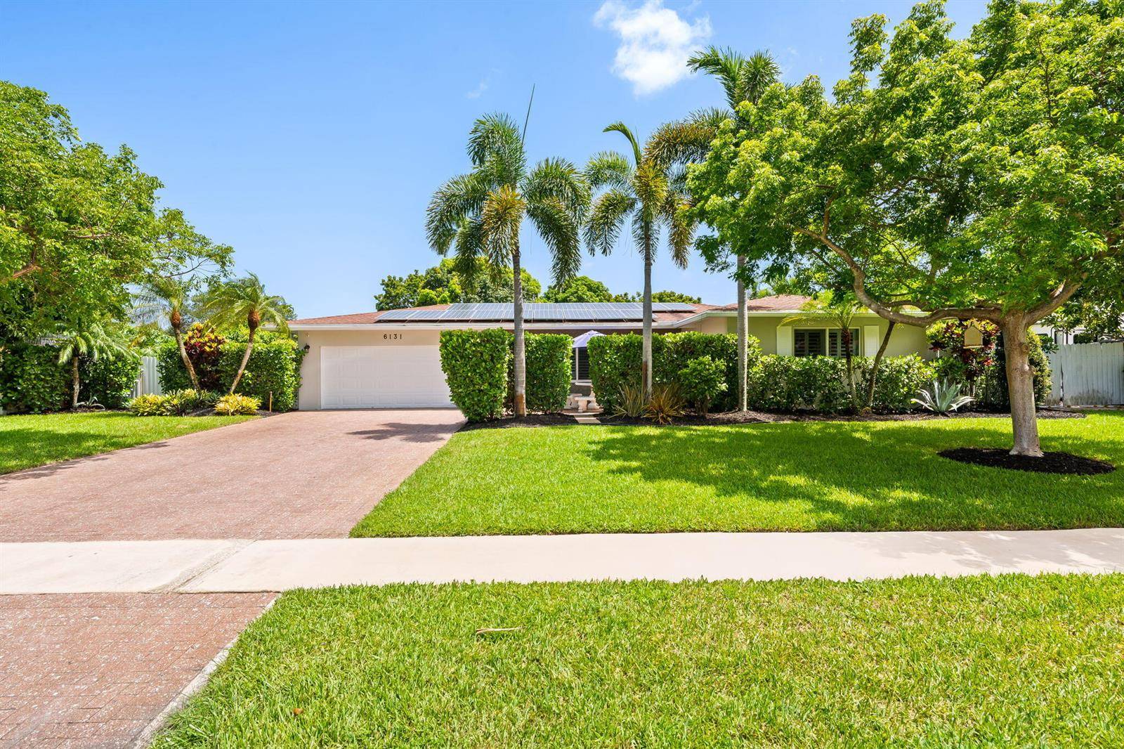 6131 SW 8thPlantation - picture