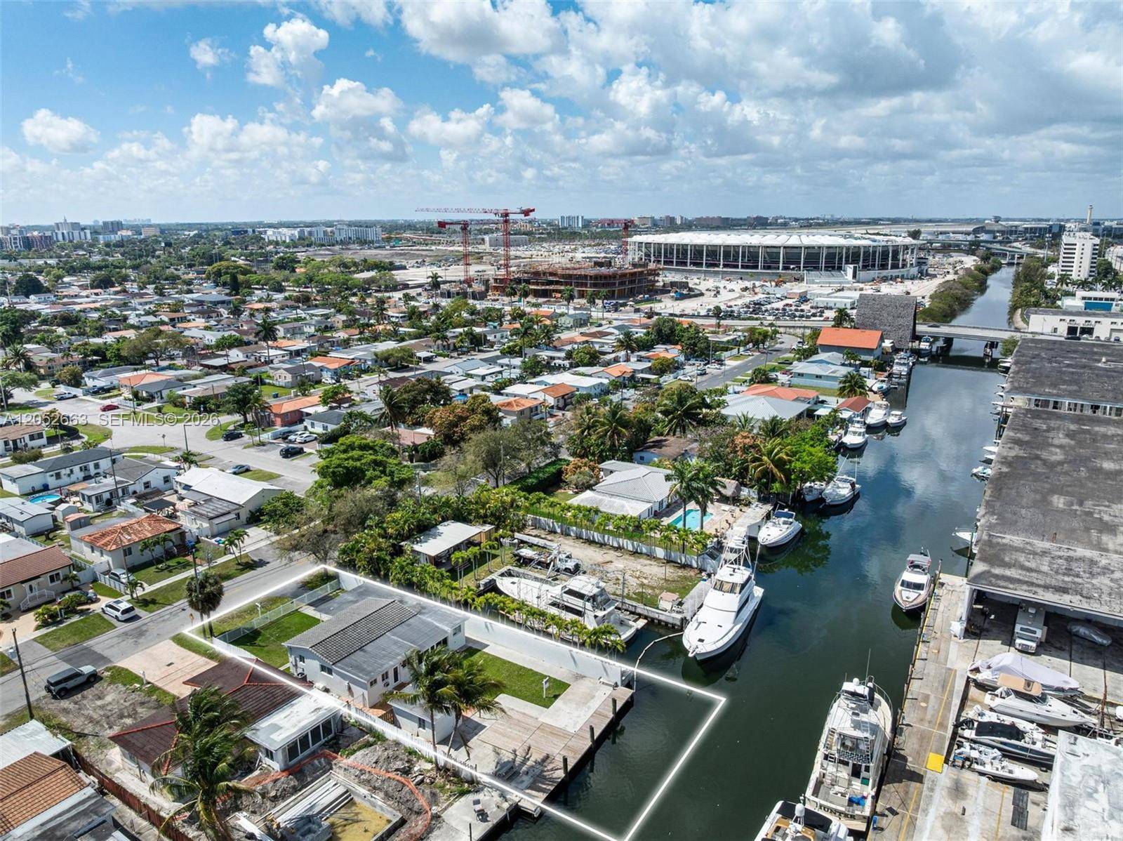 3551 NW 20th StMiami - picture