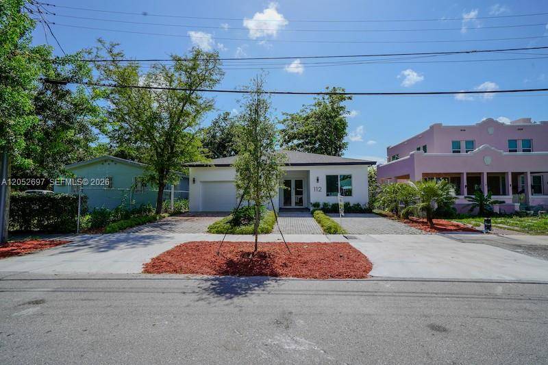 112 NW 24th CtMiami - picture