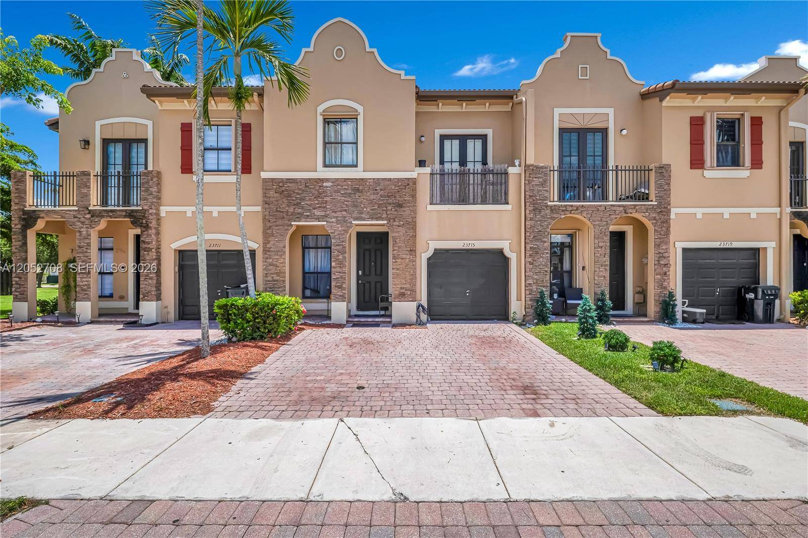 23715 SW 114th PlHomestead - picture