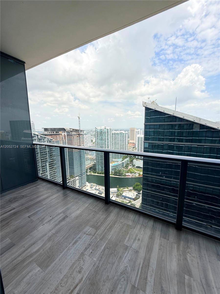 801 S Miami AveMiami - SLS LUX condo unit 5108 - picture