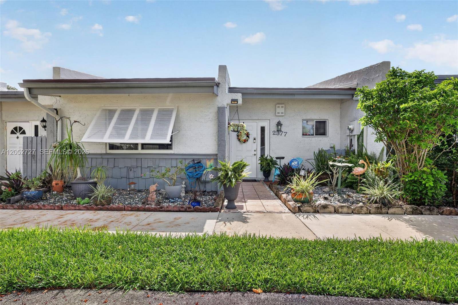 2377 N 37th AveHollywood - picture