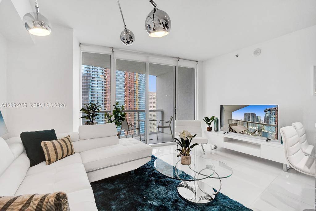 475 Brickell AveMiami - ICONBRICKELL CONDO NO 1,ICON BRICKELL condo unit 5010 - picture