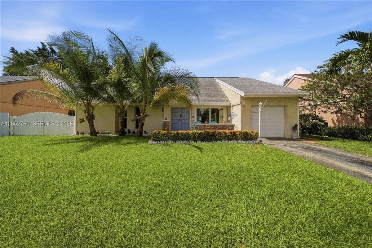 9050 Crescent DrMiramar - picture
